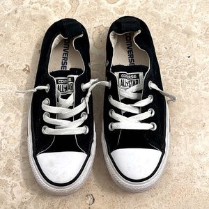 WOMENS CONVERSE SIZE 6